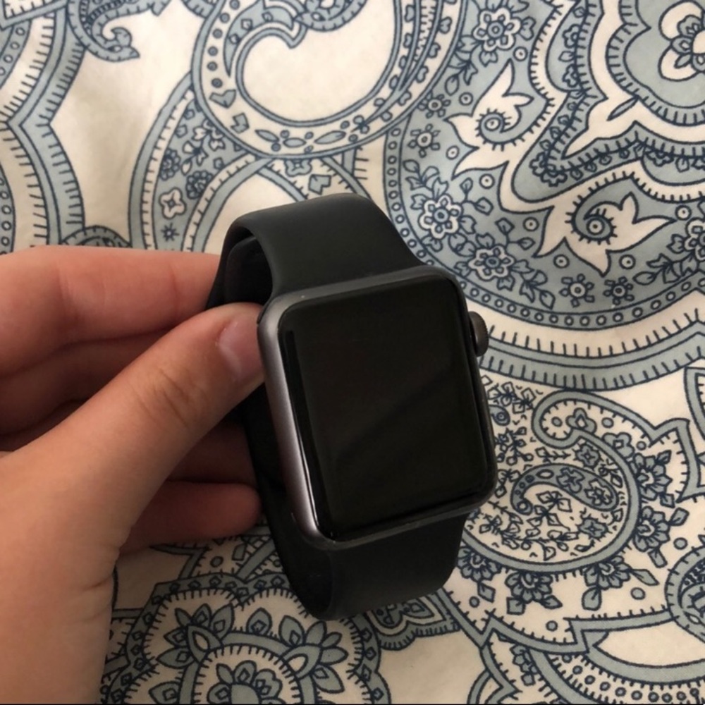 38mm Space Gray Series 1 Apple Watch!